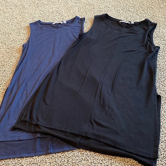 Bundle of 2 Athleta Tank Tops Black & Navy Size XXS in Like New Condition - Picture 1 of 7